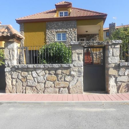 En Casa De Carlos Ortigosa del Monte 외부 사진
